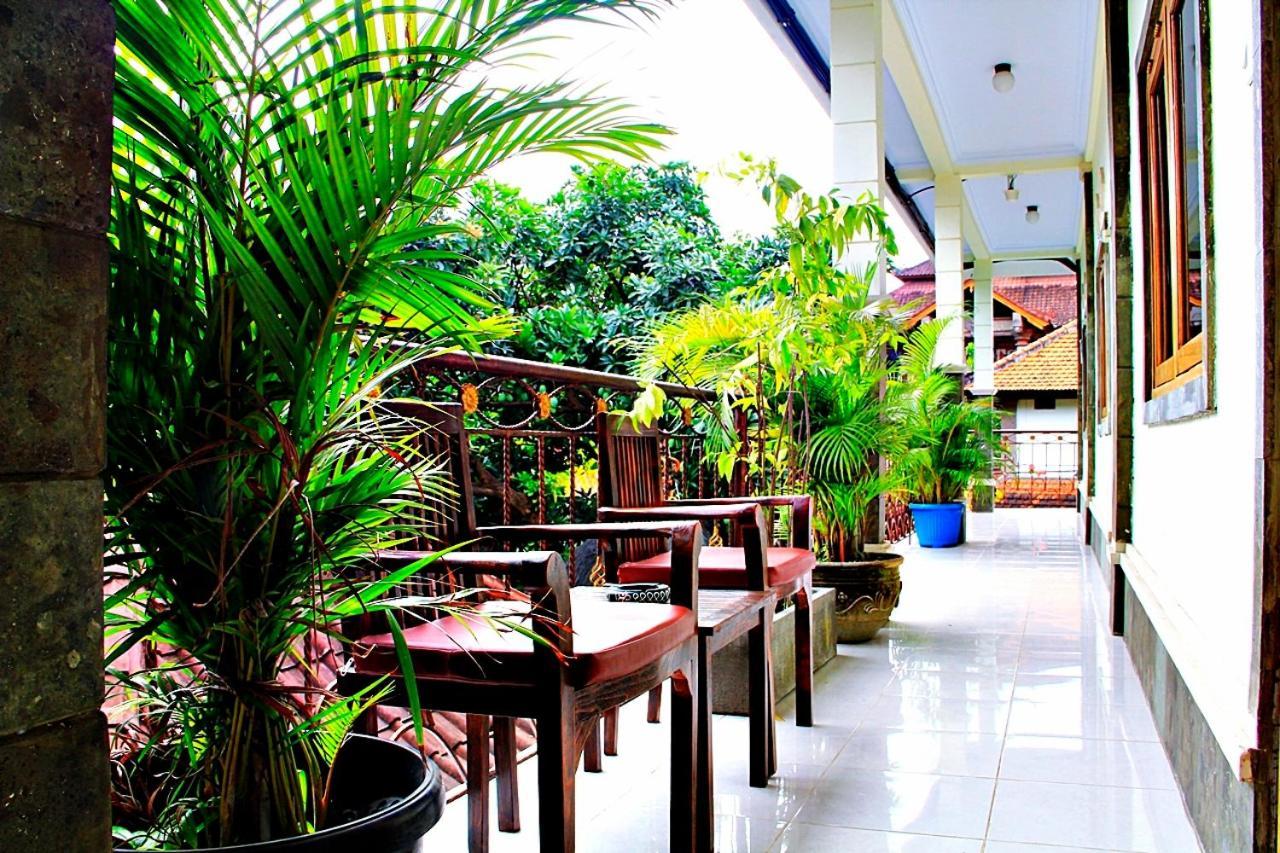 Nakula Guest House Kuta Lombok Esterno foto