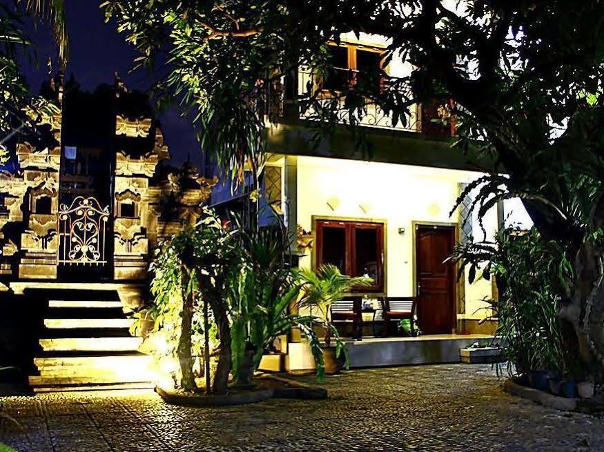 Nakula Guest House Kuta Lombok Esterno foto